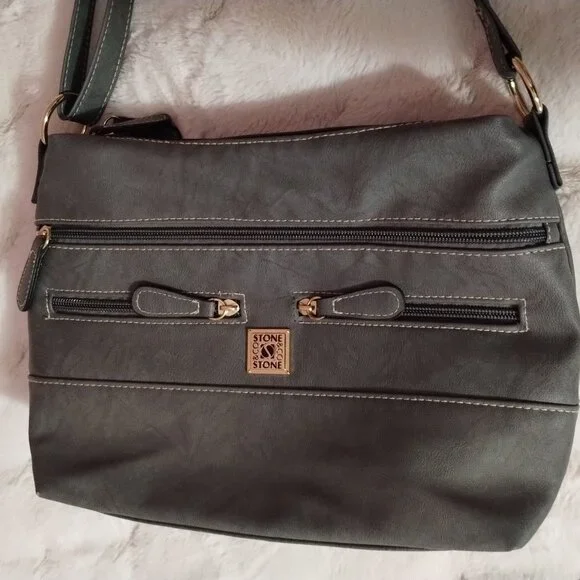 Stone & Co Granite Leather Boat Bottom Cross Body Bag - Picture 3 of 16